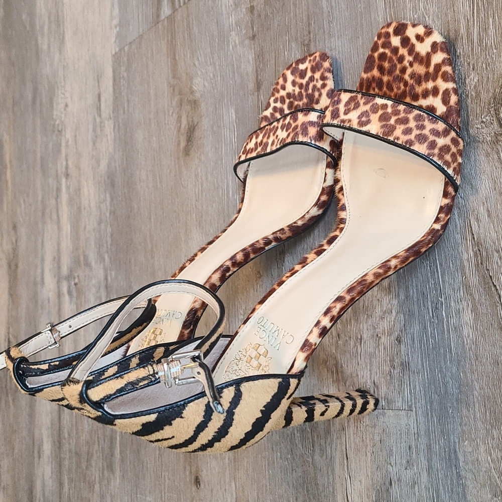Vince Camuto Leopard Print Heels - Picture 4 of 6